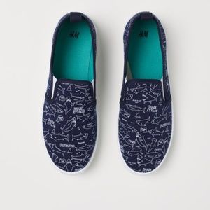 Lot of two H&M slip-on shoes